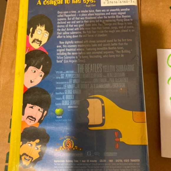 The Beatles yellow Submarine VHS New/Sealed musical, song to sing with - Picture 2 of 2